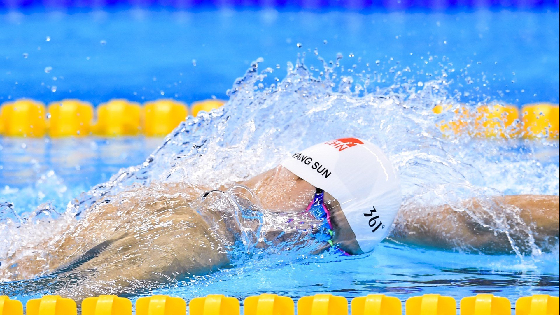 世界杯:决赛前瞻 梅西与姆巴佩金球之争拉到最高舞台